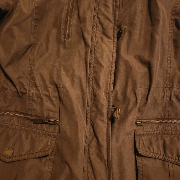 Jacket - Picture 7 of 7
